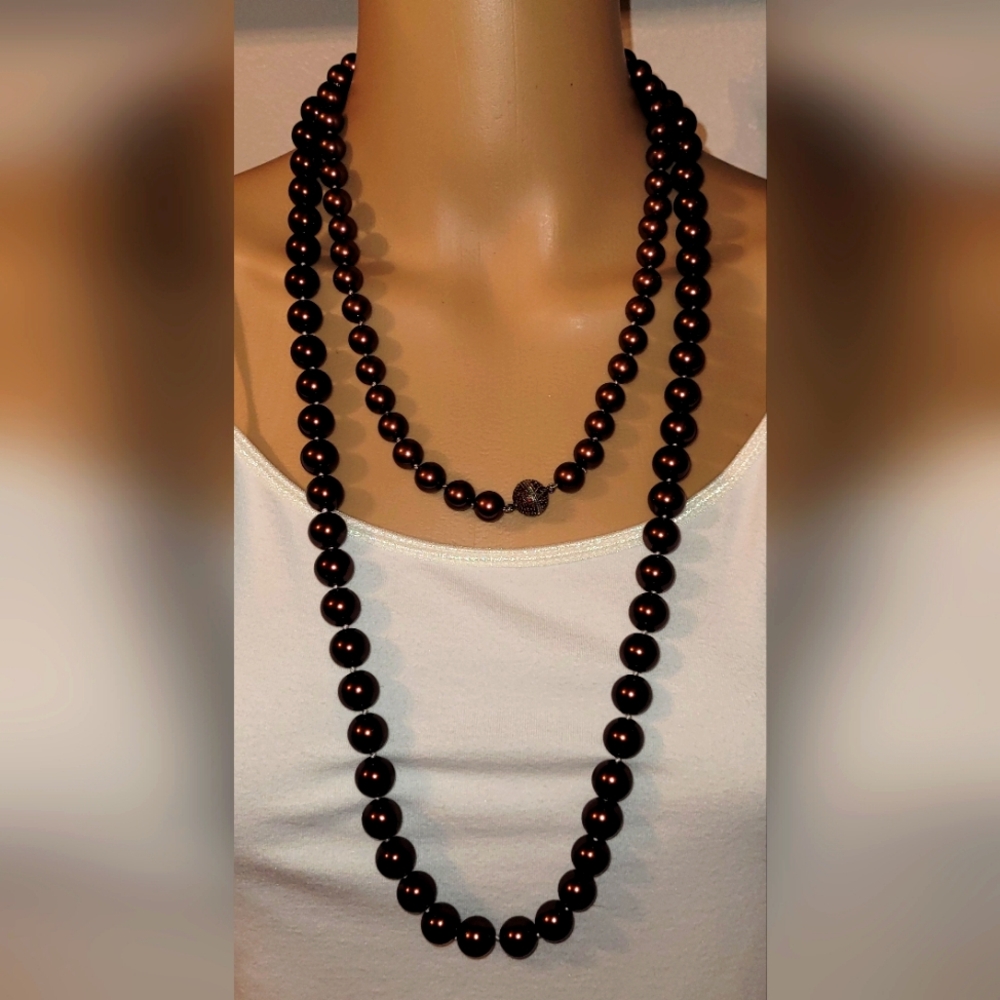 Set of 2 Vintage Stauer Chocolate Odyssey Land Pearl Necklaces